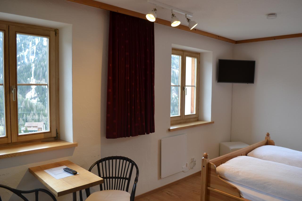 B&B Chasa Arfusch Ardez Eksteriør bilde